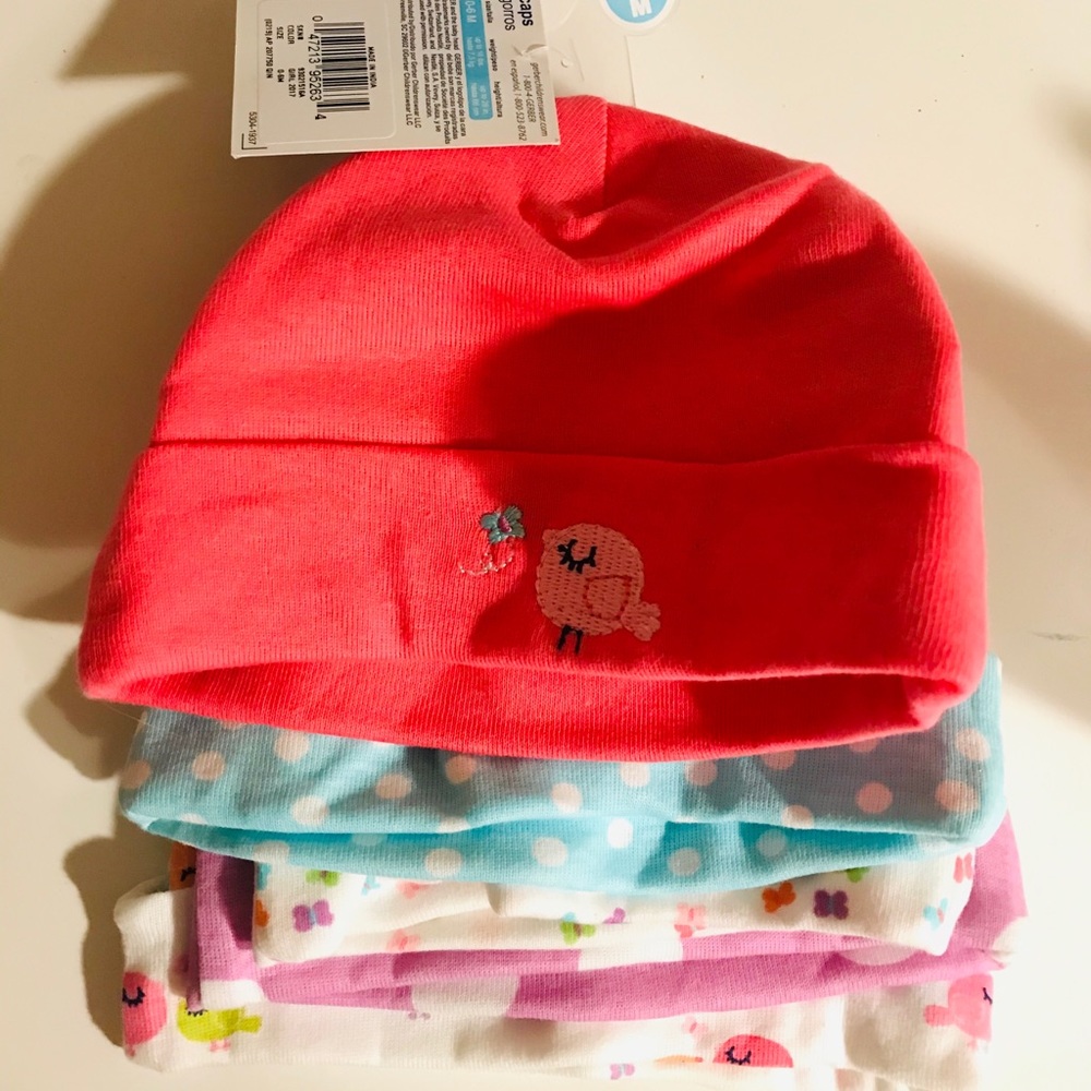 NWT Gerber baby hats 5 pack